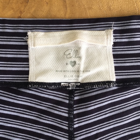 Ellie Talepop Loop Capri - Picture 3 of 4